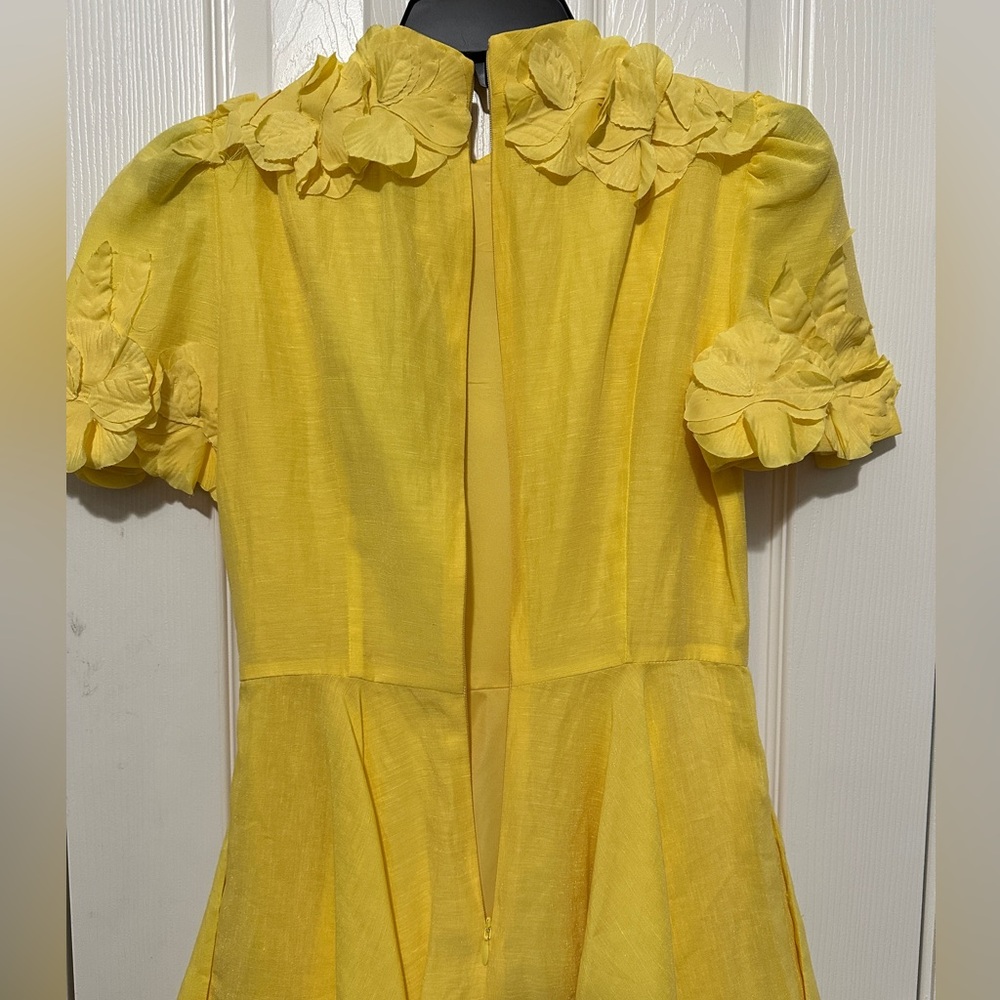 NWT Antonio Melani
Iris Linen Blend Floral Applique Mock Neck A-Line Mini Dress - Picture 8 of 10